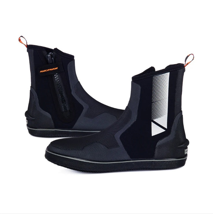 Ultimate 2 Boots